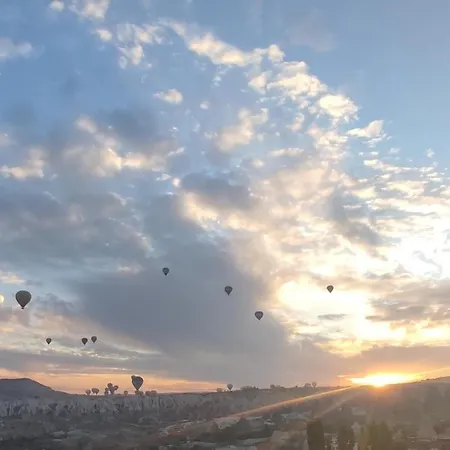 מלון Balloon View