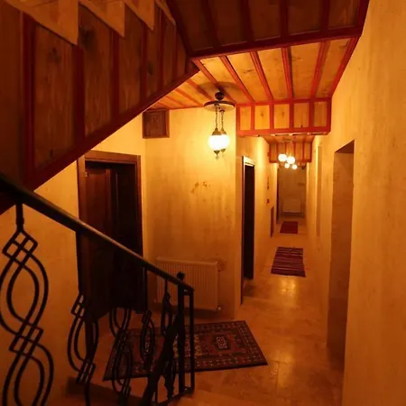 Balloon View Hotell 3*